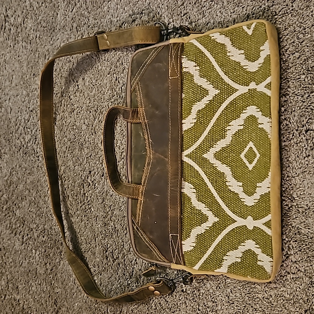 Myra Laptop Bag